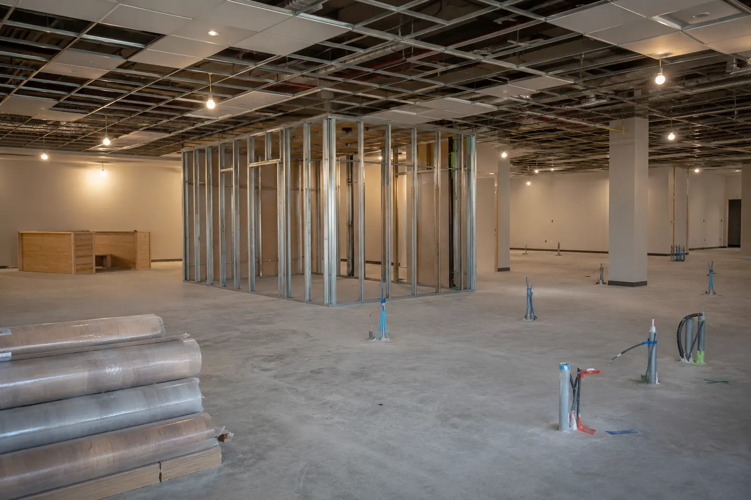 The Aurora market for retail store construction by Ardenvale Construction